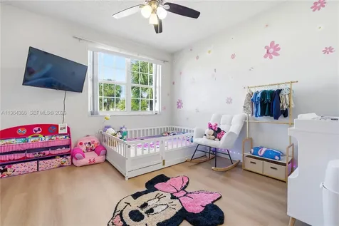 2 Simonton Circle Weston FL 33326