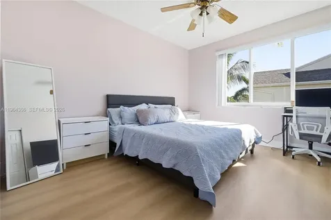 2 Simonton Circle Weston FL 33326