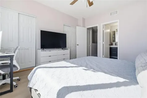 2 Simonton Circle Weston FL 33326