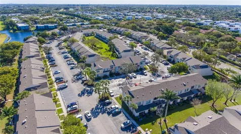 2 Simonton Circle Weston FL 33326