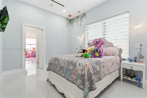 345 N Jinete Street Clewiston FL 33440