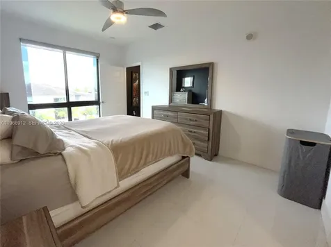 4745 NW 84th Court Doral FL 33166