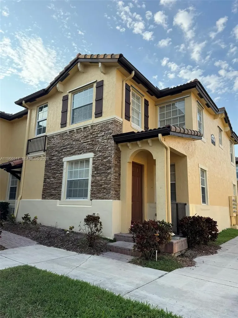 9257 SW 227th Street Cutler Bay FL 33190