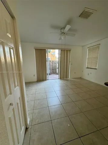 9257 SW 227th Street Cutler Bay FL 33190