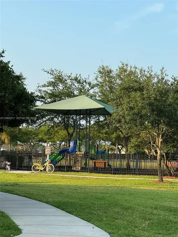 9257 SW 227th Street Cutler Bay FL 33190