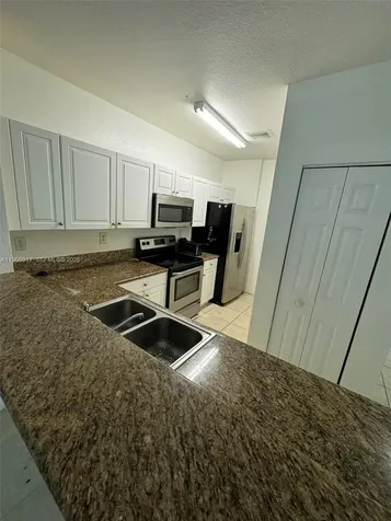 9257 SW 227th Street Cutler Bay FL 33190
