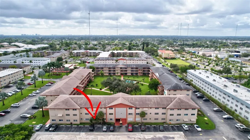5300 Washington Street Hollywood FL 33021