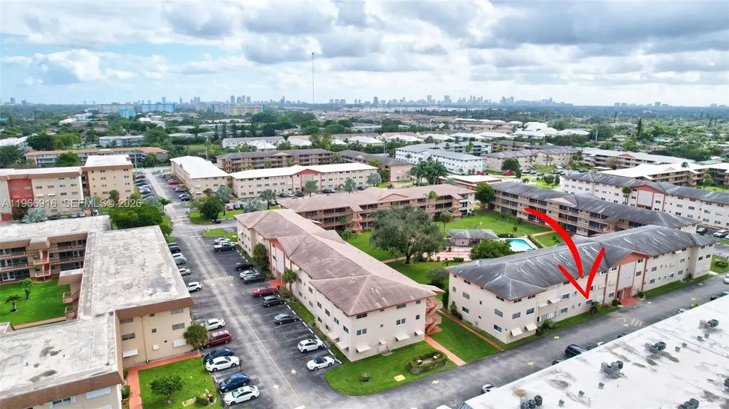 5300 Washington Street Hollywood FL 33021
