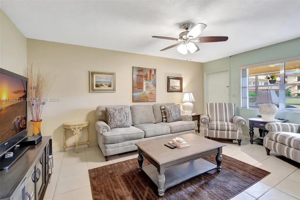 5300 Washington Street Hollywood FL 33021