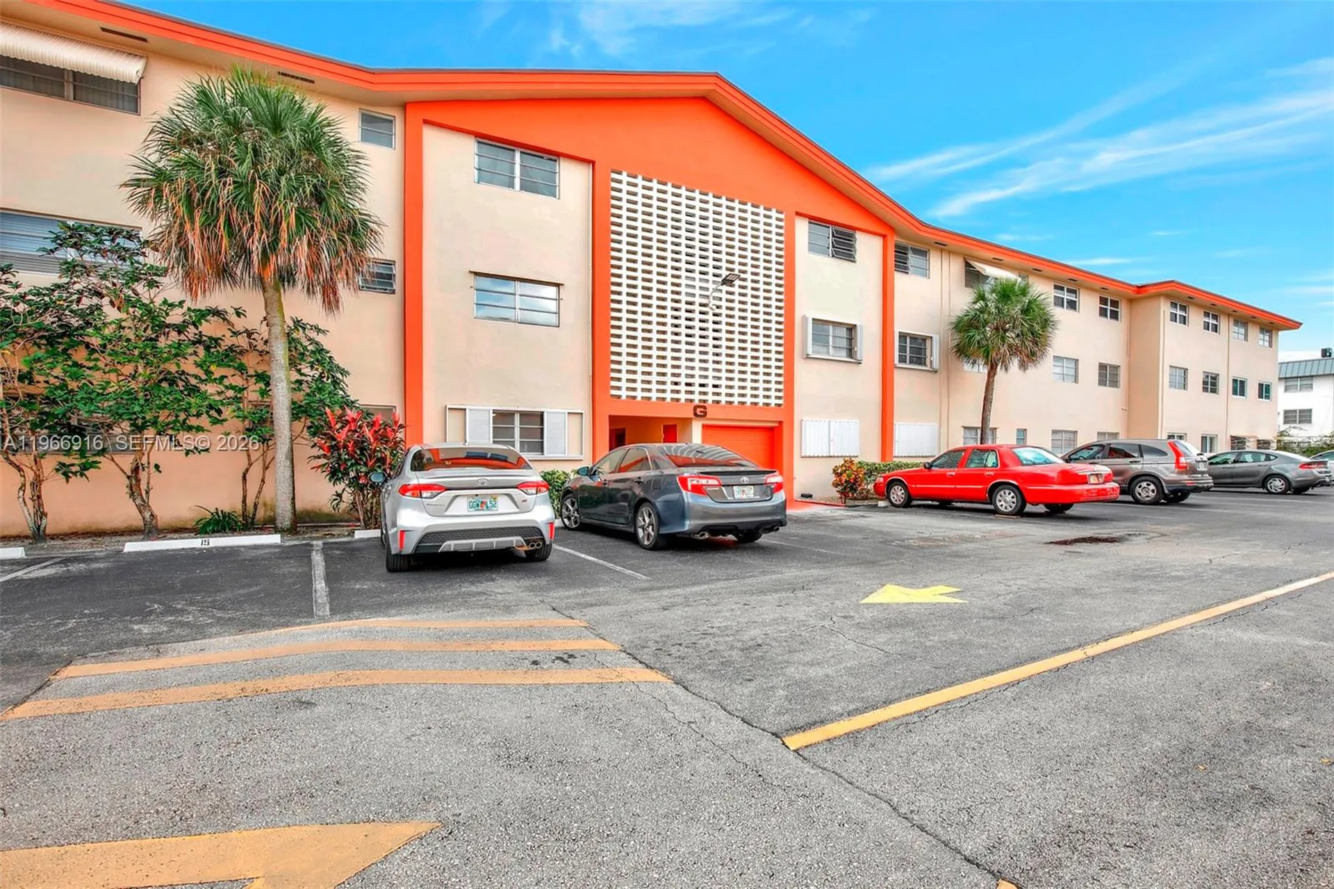 5300 Washington Street Hollywood FL 33021