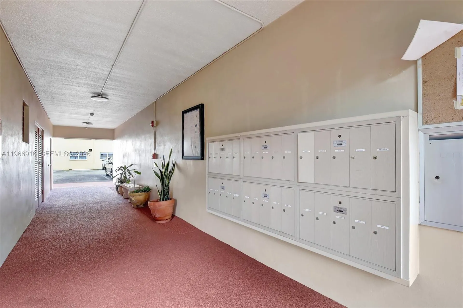 5300 Washington Street Hollywood FL 33021