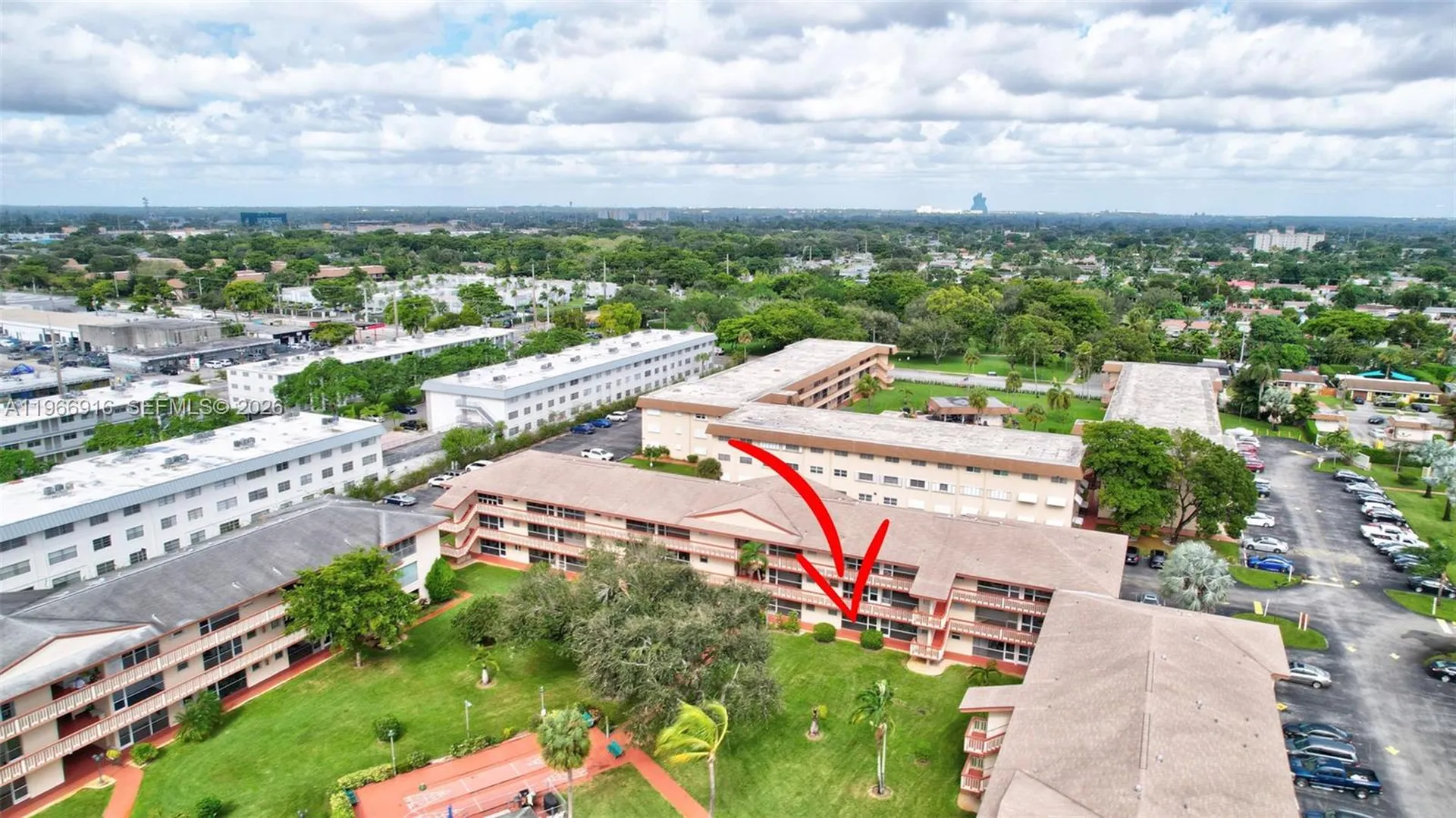 5300 Washington Street Hollywood FL 33021