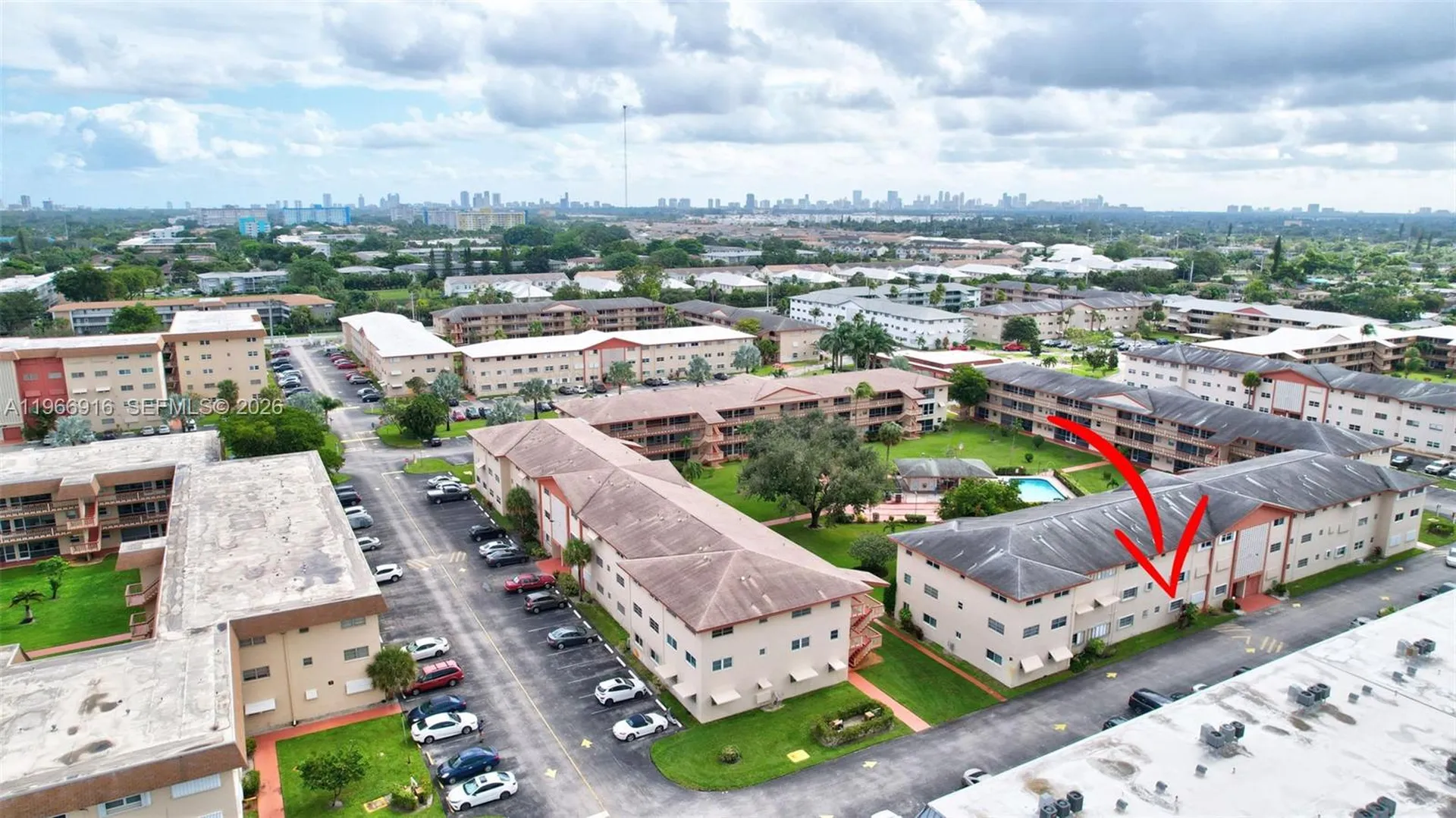 5300 Washington Street Hollywood FL 33021