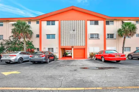5300 Washington Street Hollywood FL 33021