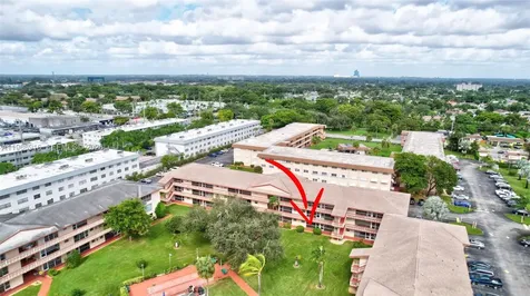 5300 Washington Street Hollywood FL 33021