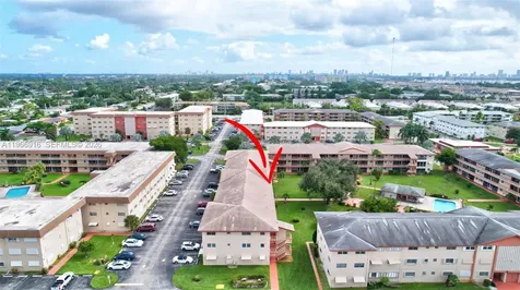 5300 Washington Street Hollywood FL 33021