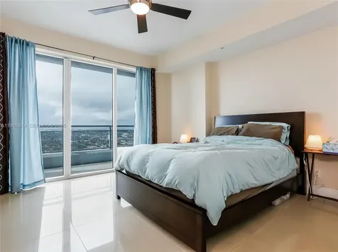 60 SW 13th Street Miami FL 33130