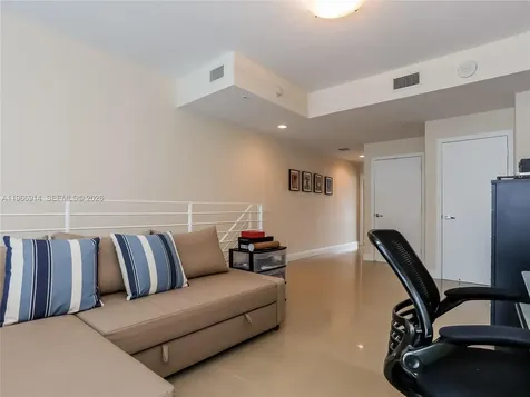 60 SW 13th Street Miami FL 33130