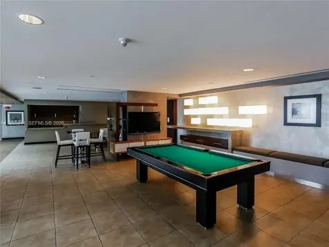 60 SW 13th Street Miami FL 33130