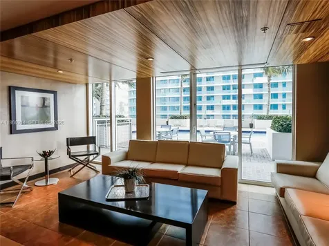 60 SW 13th Street Miami FL 33130