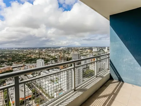 60 SW 13th Street Miami FL 33130