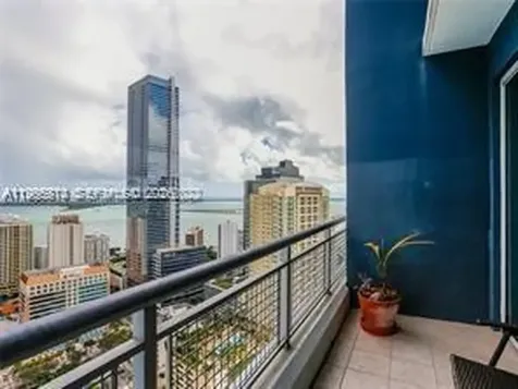 60 SW 13th Street Miami FL 33130