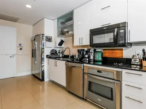 60 SW 13th Street Miami FL 33130