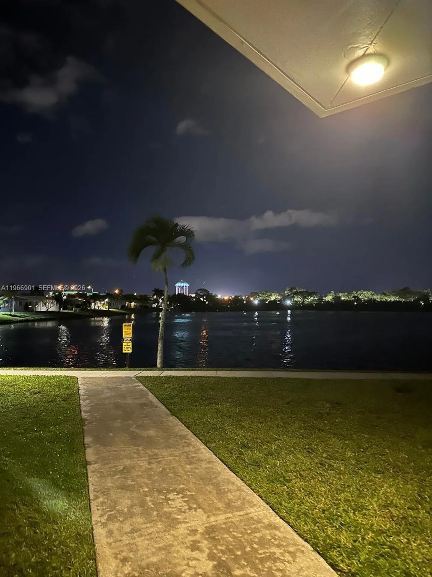2300 Park Lane Hollywood FL 33021