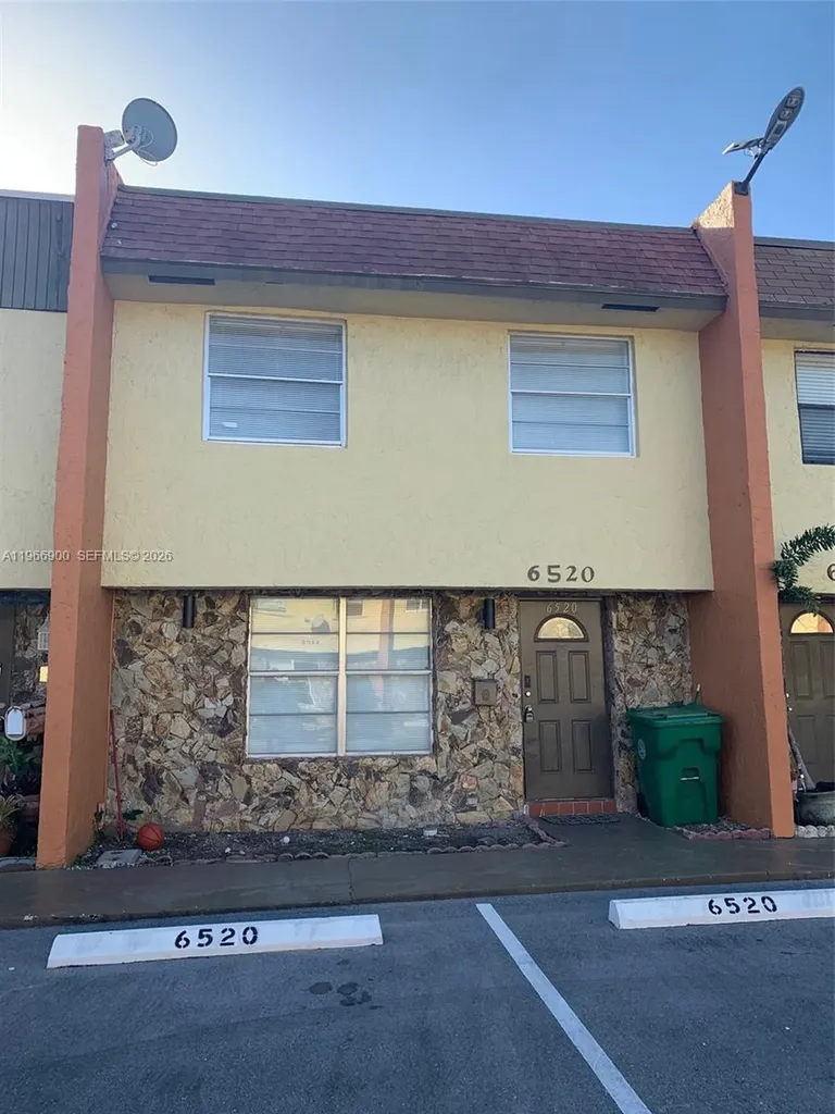 6520 SW 41st Street Davie FL 33314