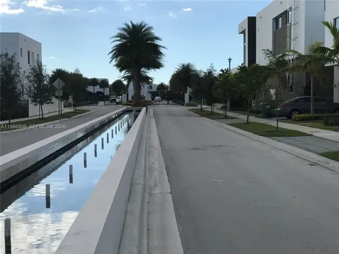 10055 NW 75th Street Doral FL 33178