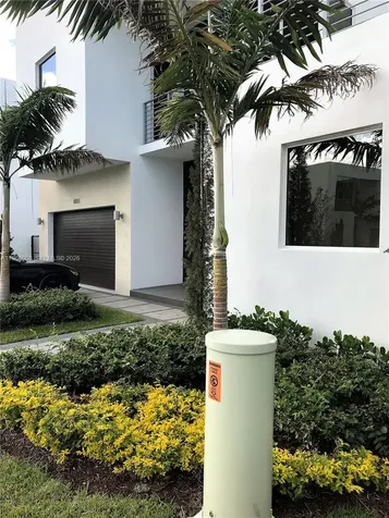 10055 NW 75th Street Doral FL 33178