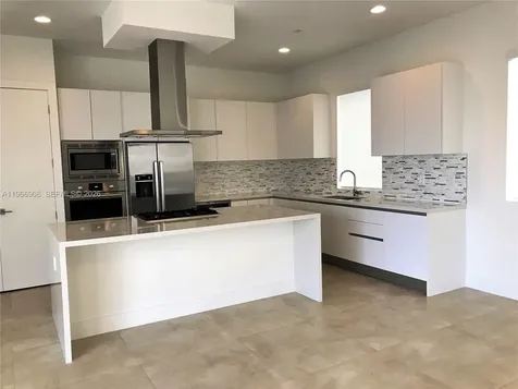 10055 NW 75th Street Doral FL 33178