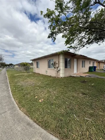 1205 NW 7th Avenue Florida City FL 33034