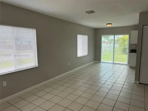 1205 NW 7th Avenue Florida City FL 33034