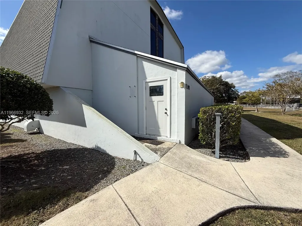 15330 SW 288th Street Homestead FL 33033