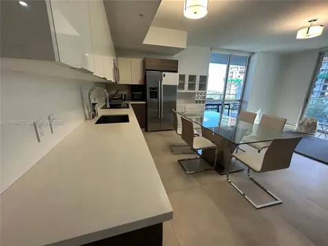 1010 SW 2nd Avenue Miami FL 33130