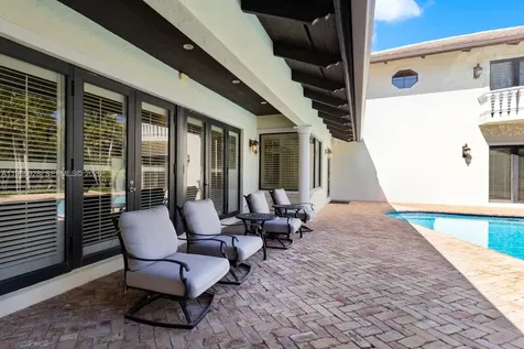 10601 SW 72nd Court Pinecrest FL 33156