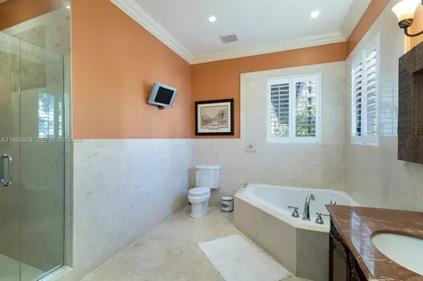 10601 SW 72nd Court Pinecrest FL 33156