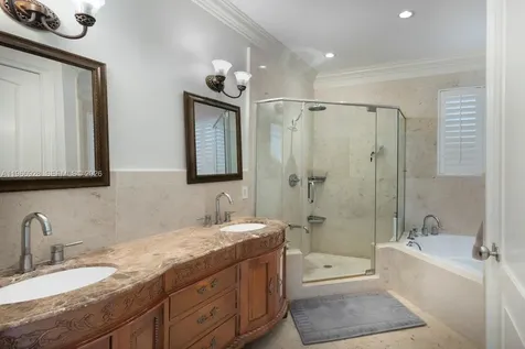 10601 SW 72nd Court Pinecrest FL 33156
