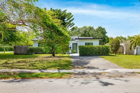 1998 NE 180th Street North Miami Beach FL 33162