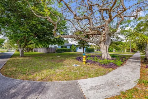 1998 NE 180th Street North Miami Beach FL 33162