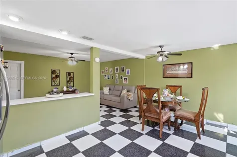 4791 W 3rd Avenue Hialeah FL 33012