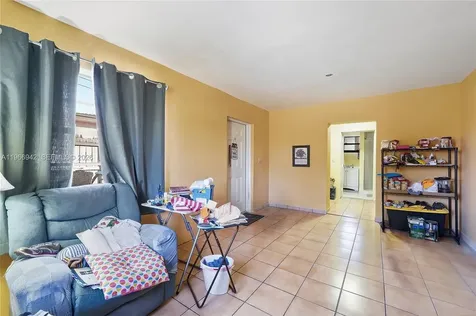 4791 W 3rd Avenue Hialeah FL 33012