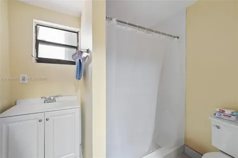 4791 W 3rd Avenue Hialeah FL 33012