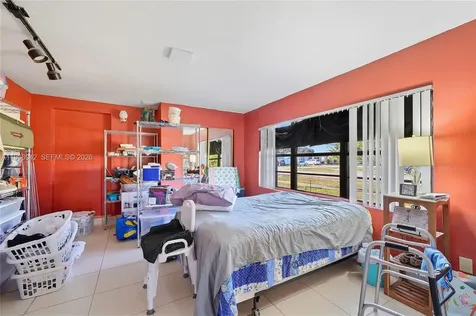 4791 W 3rd Avenue Hialeah FL 33012