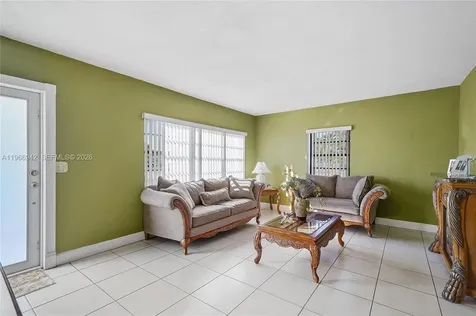 4791 W 3rd Avenue Hialeah FL 33012