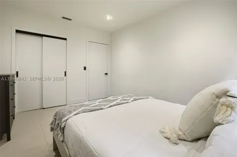 14324 Garden Drive Miami FL 33168