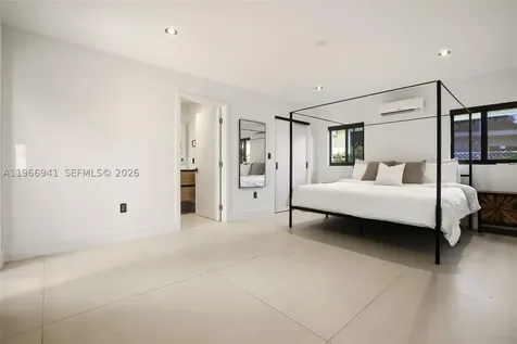 14324 Garden Drive Miami FL 33168