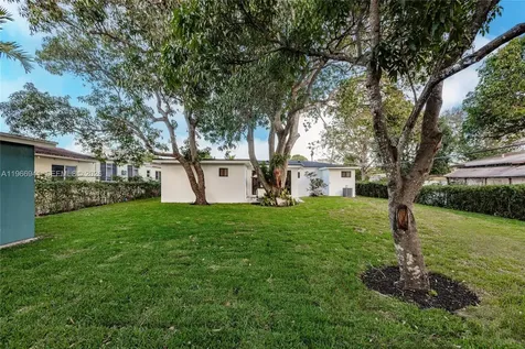 14324 Garden Drive Miami FL 33168