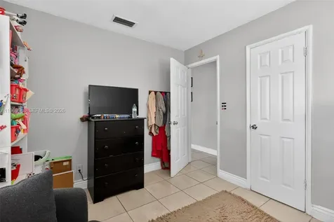 6791 Scott Street Hollywood FL 33024